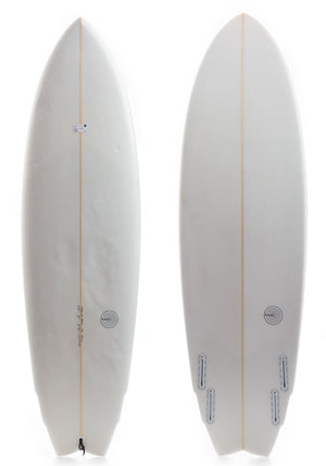 Used 6'2 Radio hybrid shortboard surfboard